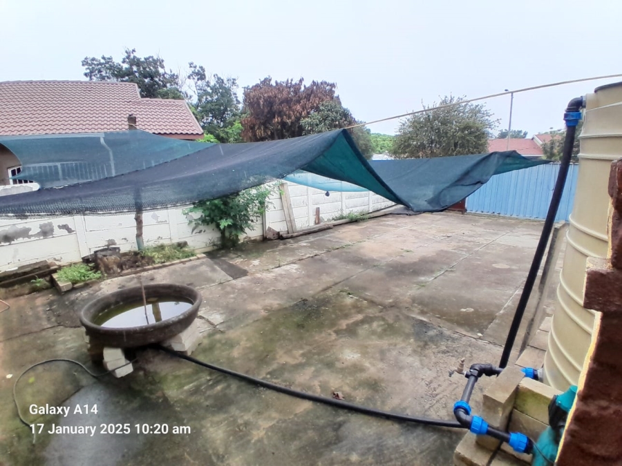 6 Bedroom Property for Sale in Bodorp North West